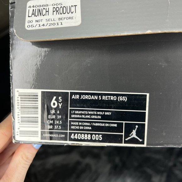 Jordan 2011 Wolf Grey 5s Size 6.5 - Picture 8 of 10